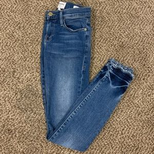 Frame Denim Women’s Jeans Le Skinny De Jeanne 23